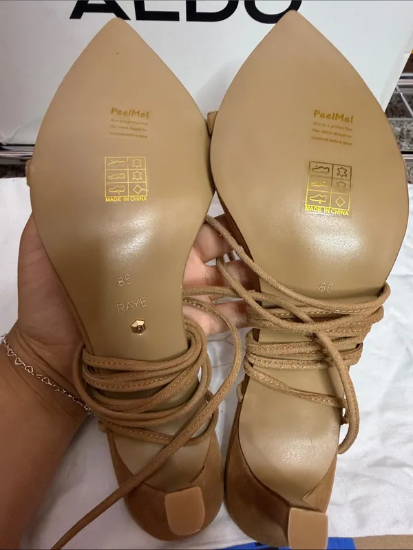 Raye Revolve Julep Heel in Tan NWT. Size 8.5 - Image 5