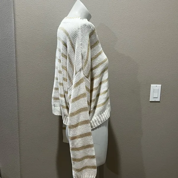 American Eagle beige striped pullover sweater - Image 5