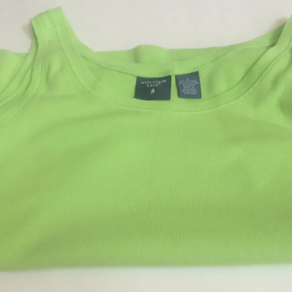 FINAL MARKDOWN Ladies’ Mountain Lake Tank Top (L) - Image 4