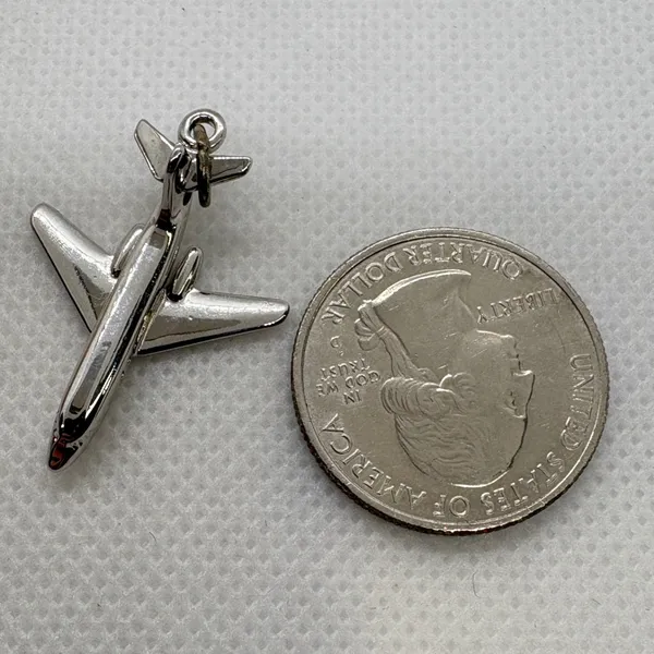 Vintage Sterling Silver Airplane Jet Charm Rhodium Plated Travel Pendant 3.59g - Image 7