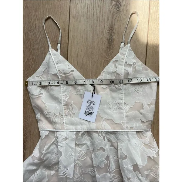 Showpo NWT Philine Midi Jacquard Plunge Dress Off White Size 2 - Image 11