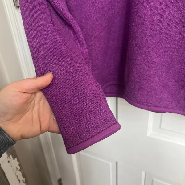 Patagonia women’s purple‎ pullover fleece size medium - Image 4