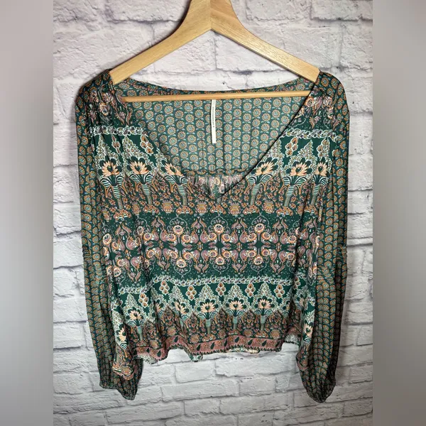 Anthropologie Tahla Pleated Top women’s size large‎ - Image 2