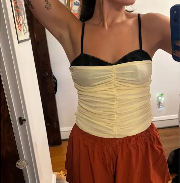 Black and White Tank Top Multiple - Image 4