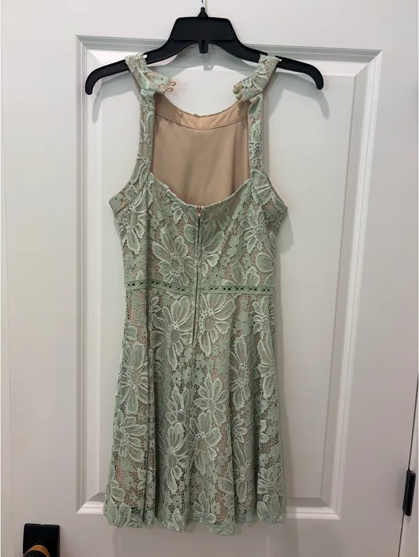 Midnight doll green lace dress - Image 2