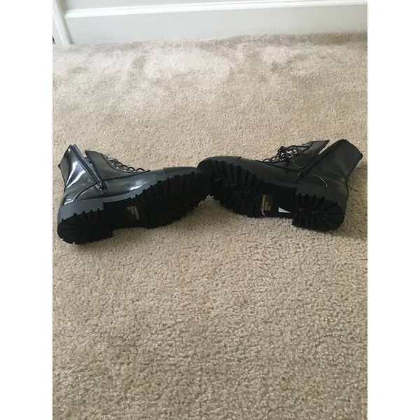 Wild Diva Women's High Top Gloss Boots Shoes Size 9 Black - Image 11