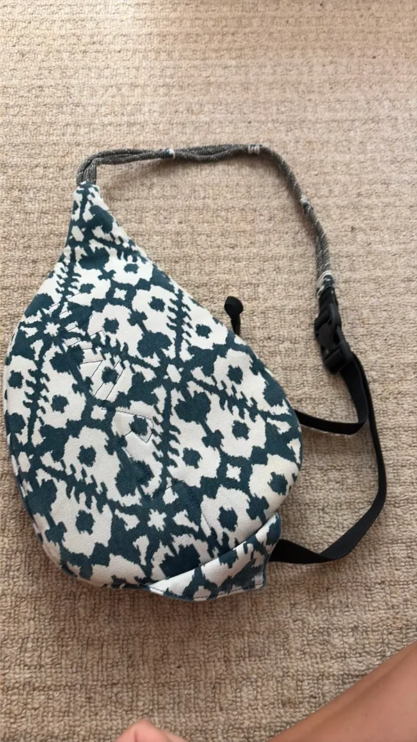 KAVU Crossbody bag - Image 3