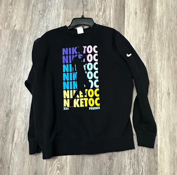 Nike long sleeve sweatshirt Bold multicolor graphic on front. Comfortable crewneck design. Perfect for casual wear. - Image 4