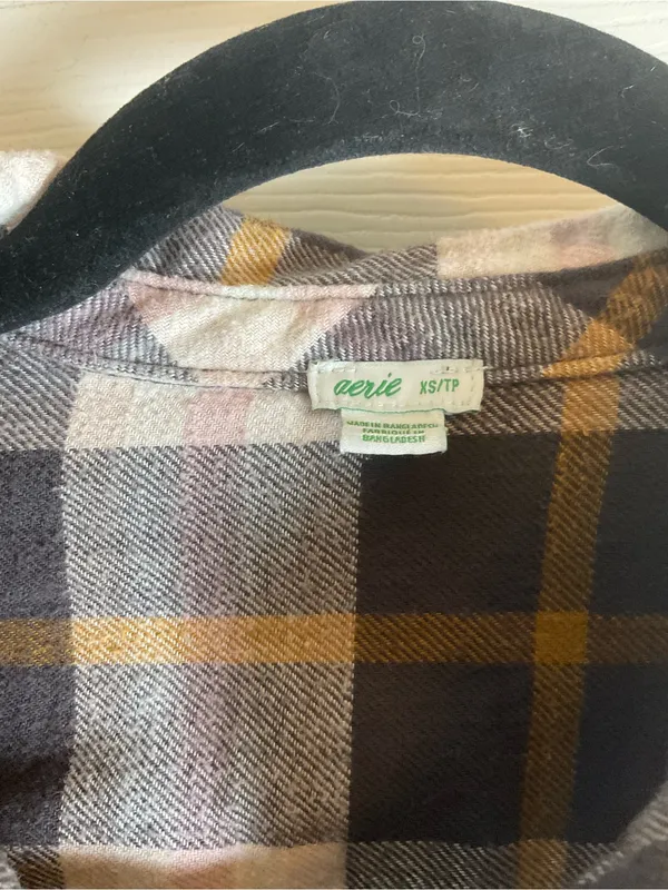 Aerie Flannel Plaid Button Down Shirt Pocket Charcoal Pink Yellow XS - Image 5