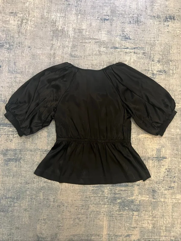 NWT! Madewell Black Satin Shirred Puff Sleeve V Neck Top Large - Image 3