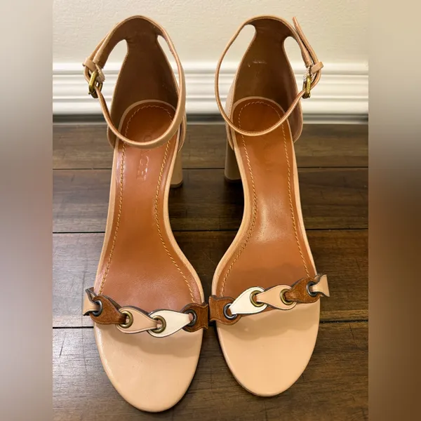 Coach Link Chunky Heeled Sandals size 9 - Image 4