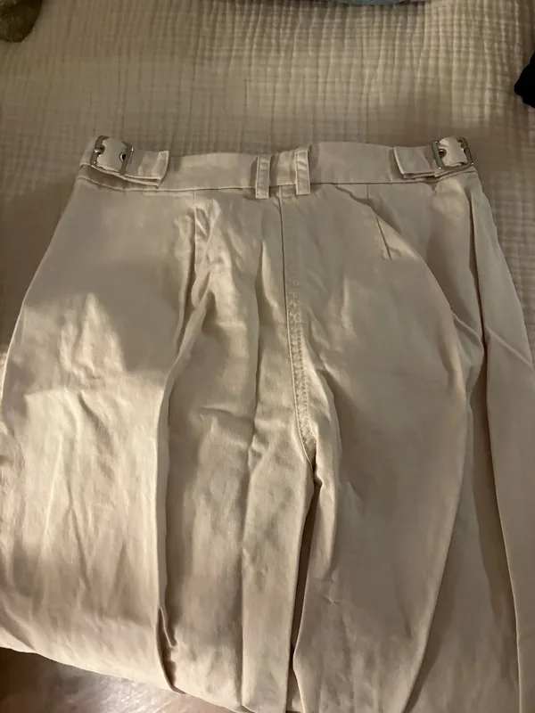 Abercrombie dress pants - Image 3