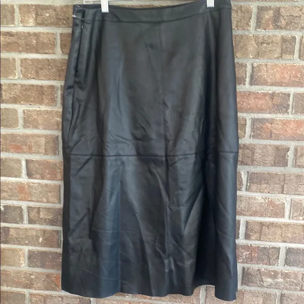 Who What Wear Chic Black Vegan Leather Midi Skirt - Image 2