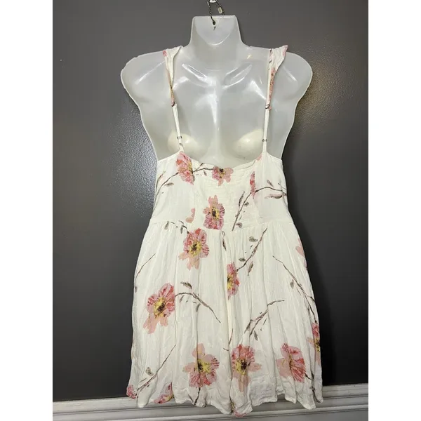 Kimchi Blue Romper Womens Medium White Floral Smocked Double Strap Boho - Image 7