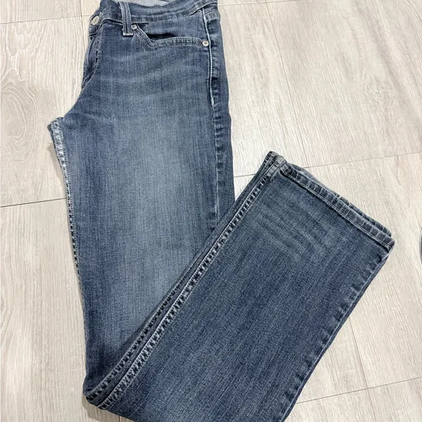 Levi's Dark Blue Straight Leg Women's Jeans - Image 3
