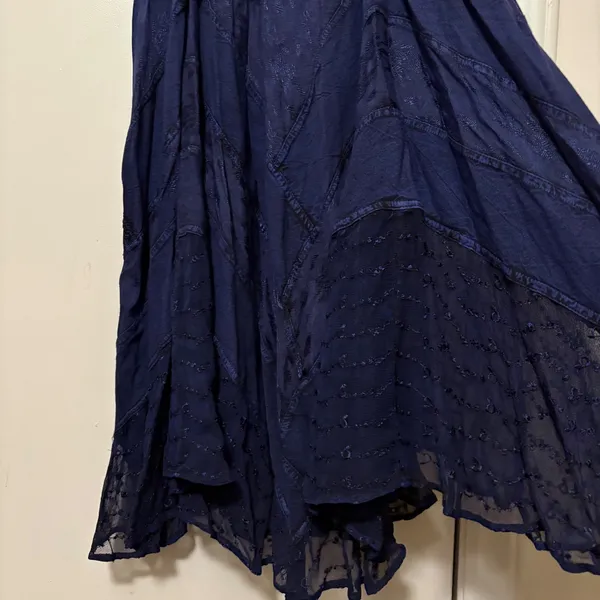 Under One Sky Navy Embroidered Boho Maxi Dress Lace Up‎ Smocked Back Ruffle Hem whimsygoth - Image 9