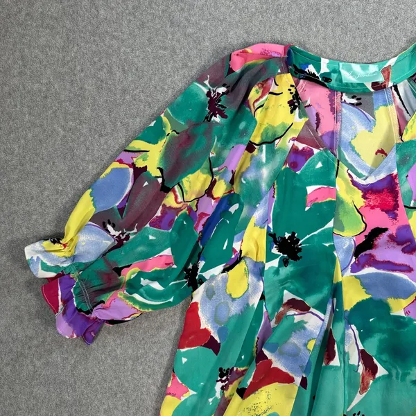 J Jordan Emerald Floral Pleated Blouse Women's Small Tunic Balloon Sleeve V-Neck - Image 2