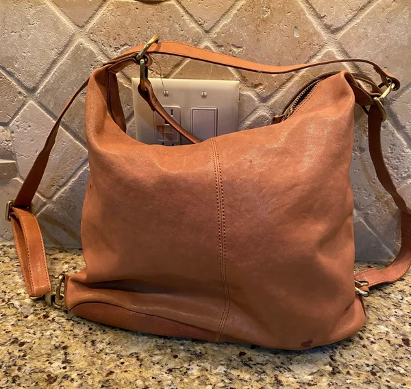 Three Way Hobo Backpack/Shoulder Bag Brown - Image 4