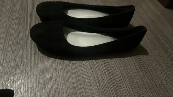 Black Flats Size 10 - Image 3
