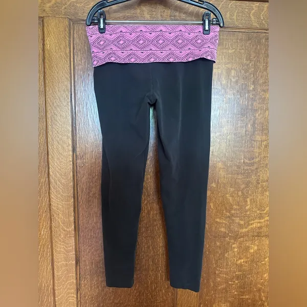 2011 Victoria’s Secret Pink Tribal Pattern Pink Fold-Over Yoga Pants, Size M - Image 3