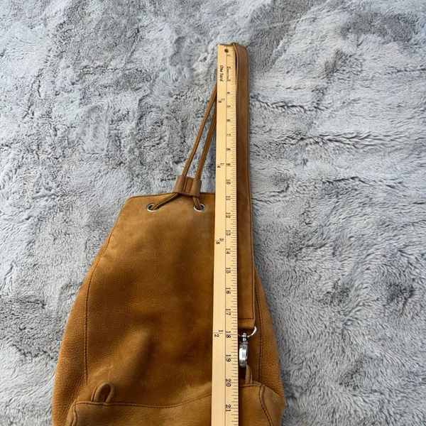 Eddie Bauer Tan Suede‎ Leather Bag Drawstring One Shoulder Backpack Purse - Image 12