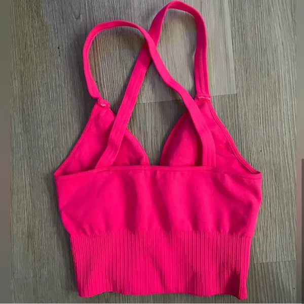 Free People NWOT Good Karma Crop Tank Hot Pink XS/S - Image 4