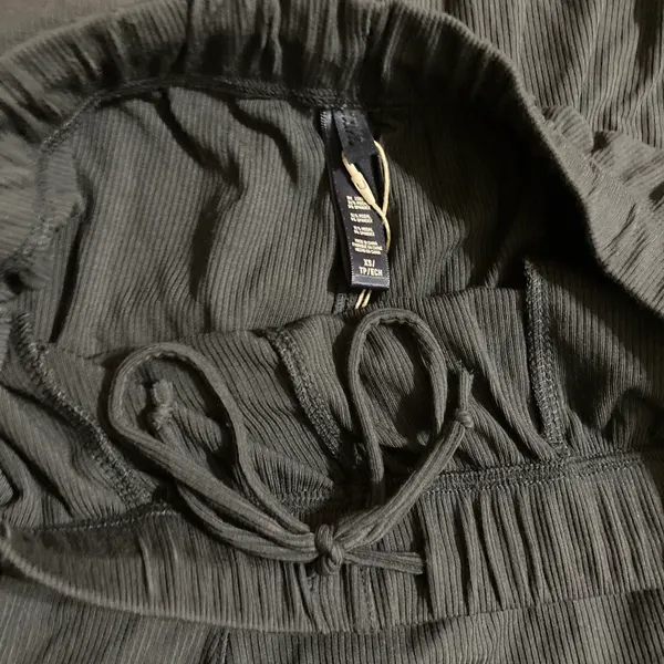 SKIMS Soft Lounge Sleep Set XS - Image 14