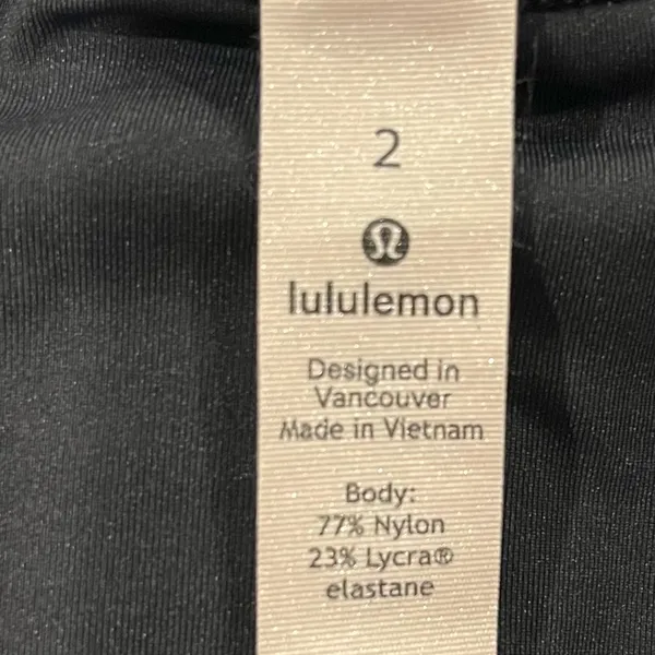 🌺Lululemon Wunder Train Black Camo Cropped Shirt Size 2🌺 - Image 6