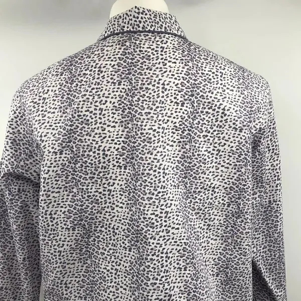 Victoria’s Secret XS long sleeve button pajama top - Image 8