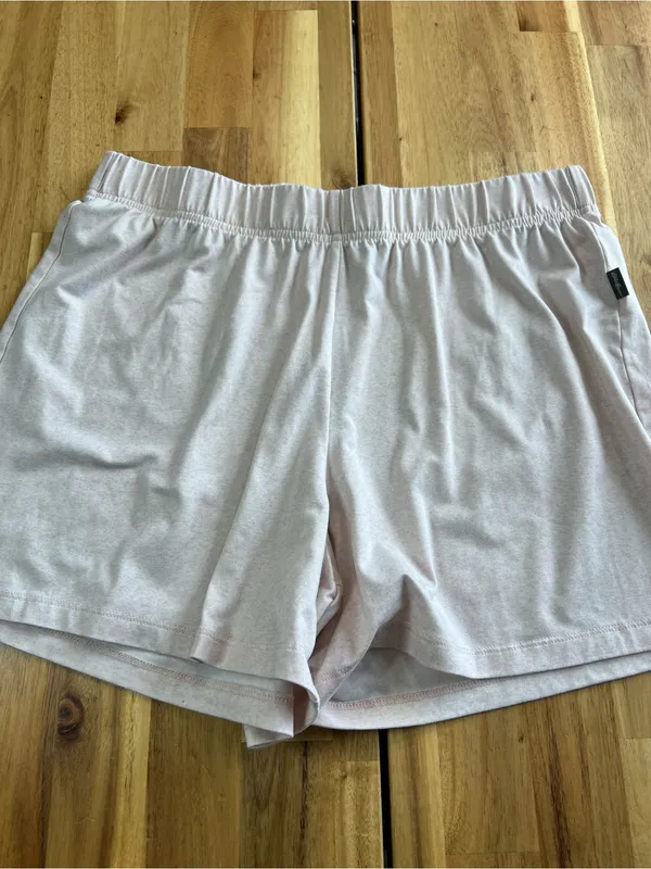 Eddie Bauer Sleepwear Pajama Set Women’s Medium Pink Short Sleeve Top & Shorts - Image 8