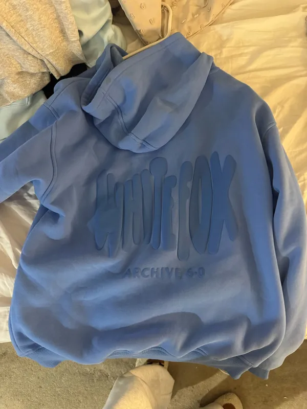 White Fox Boutique Hoodie Blue M/L - Image 5