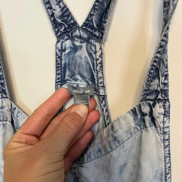 Aerie Blue Acid Wash Rayon Tie Shoulder Romper Sz M - Image 3