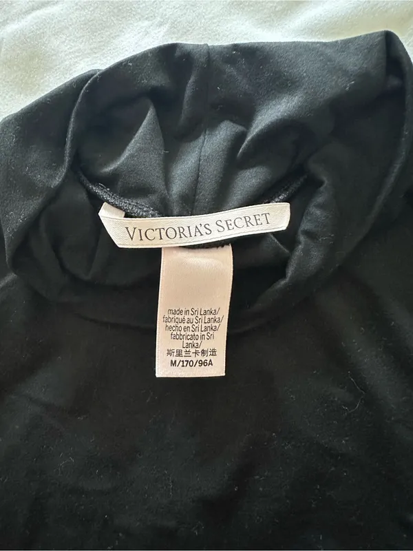 Victoria’s Secret Black Long Sleeve Turtleneck Bodysuit Size Medium NWOT - Image 4