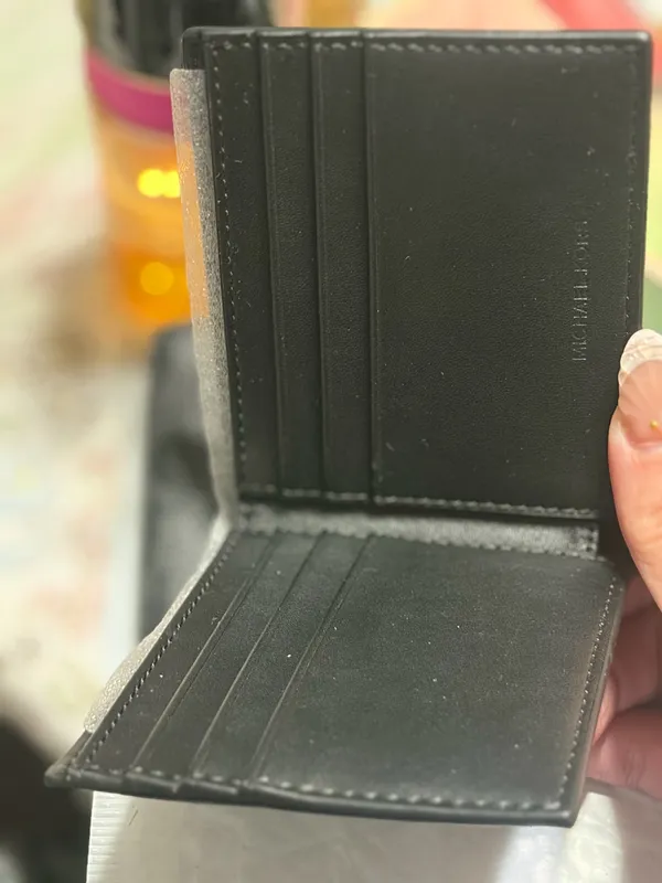 MK men’s wallet  - Image 2