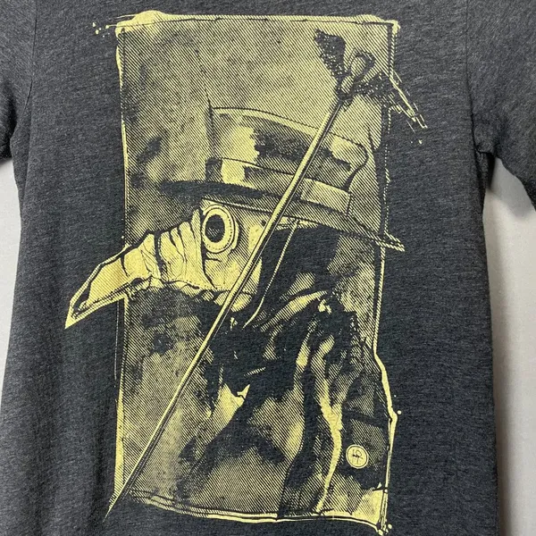 Plague Doctor T-Shirt Short Sleeves Gray Graphic‎ Tee Beaked Healer Mask Top - Image 2