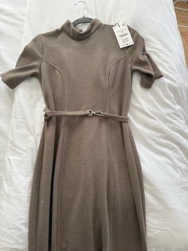 NWT ZARA MIDI  - Image 2