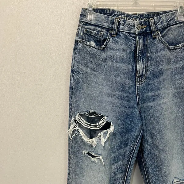 American‎ Eagle Curvy Mom Jeans Distressed Size 0 High Rise Ripped Denim - Image 4