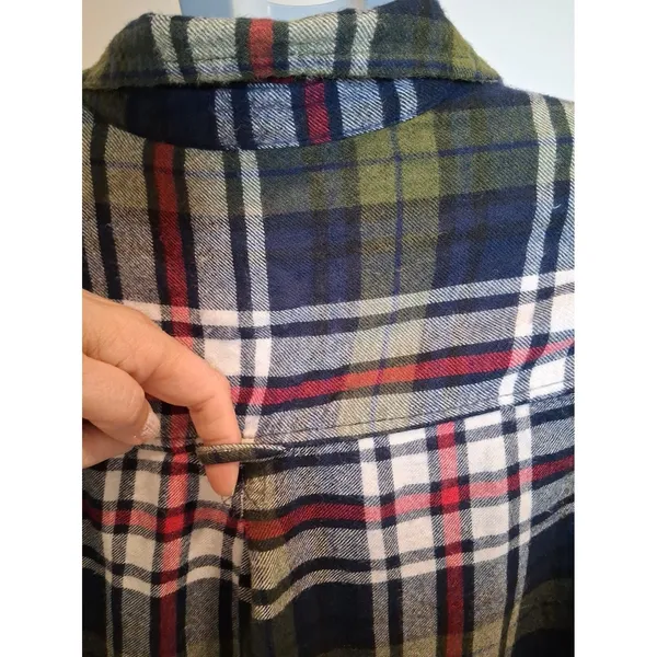 American Eagle Ahh-Mazingly Soft Flannel Button Up Shirt Women's Medium Plaid - Image 8