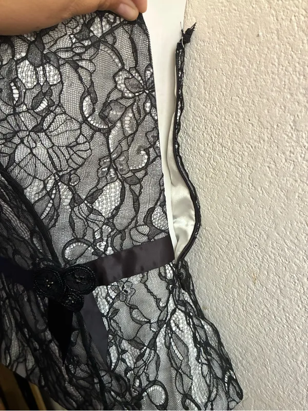 Ann Taylor Lace Corset Top Black 10 - Image 7