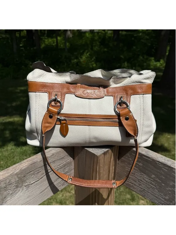 Vintage Coach Penelope F14686 Pebbled Leather Shoulder Bag Chalk Brown - Image 3