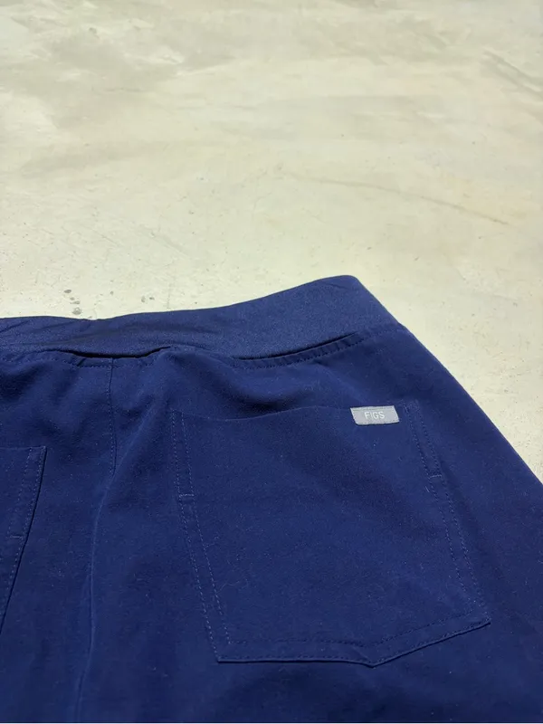 Figs Navy Drawstring scrub Jogger Pants large - Image 13