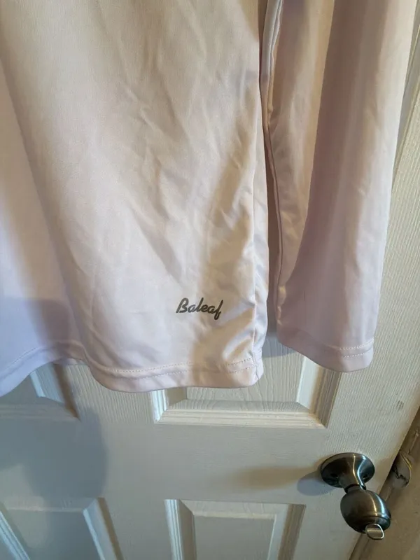 Baleaf Women's UPF 50+ Sun Protection Long Sleeve Performance Shirt Pink Size L - Image 2