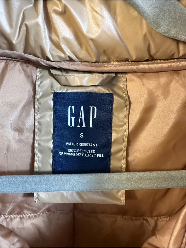 P72. GAP Shiny Metallic Gold Quilted Vest - Image 2