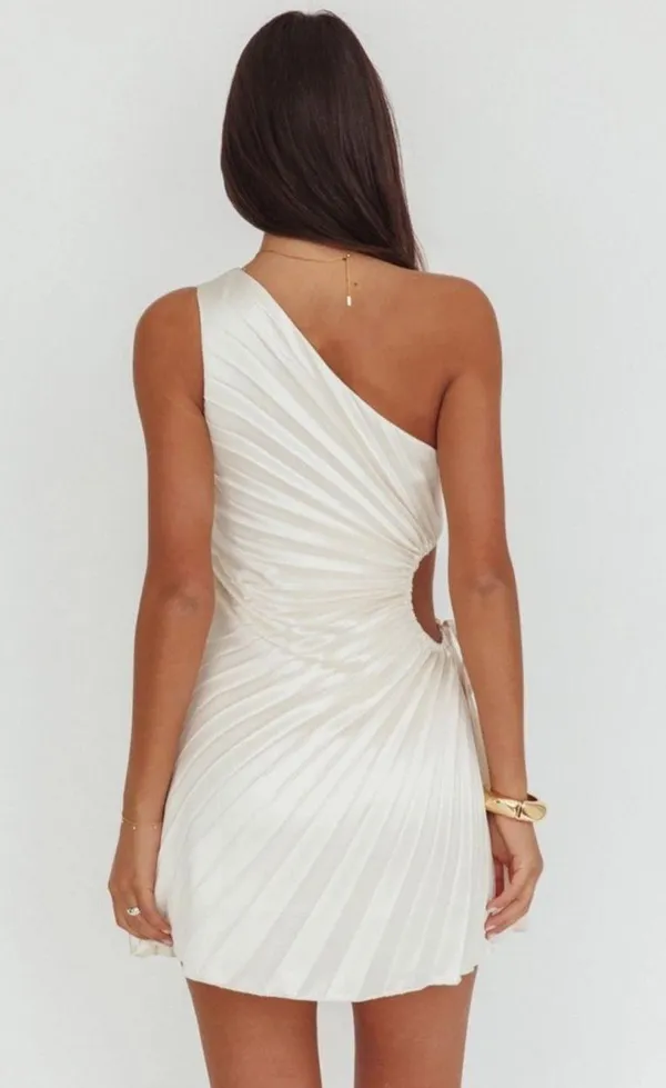 Lena Hadley pleated mini dress in Champagne - Image 2