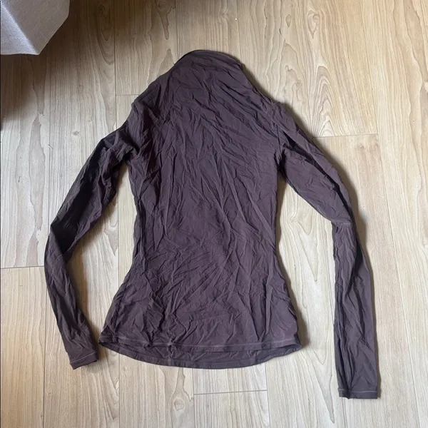SKIMS Chocolate Brown Lightweight Turtleneck Long Sleeve Top - Image 3