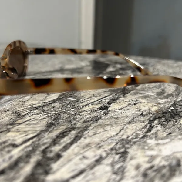 Tortoise Shell Sunglasses Brown - Image 7