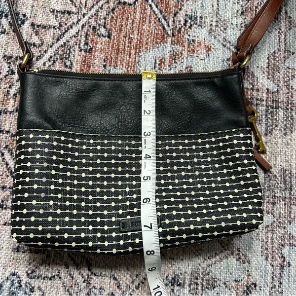 Fossil Fiona Crossbody Bag Coated Canvas Key Print Stripe Black White Brown - Image 9