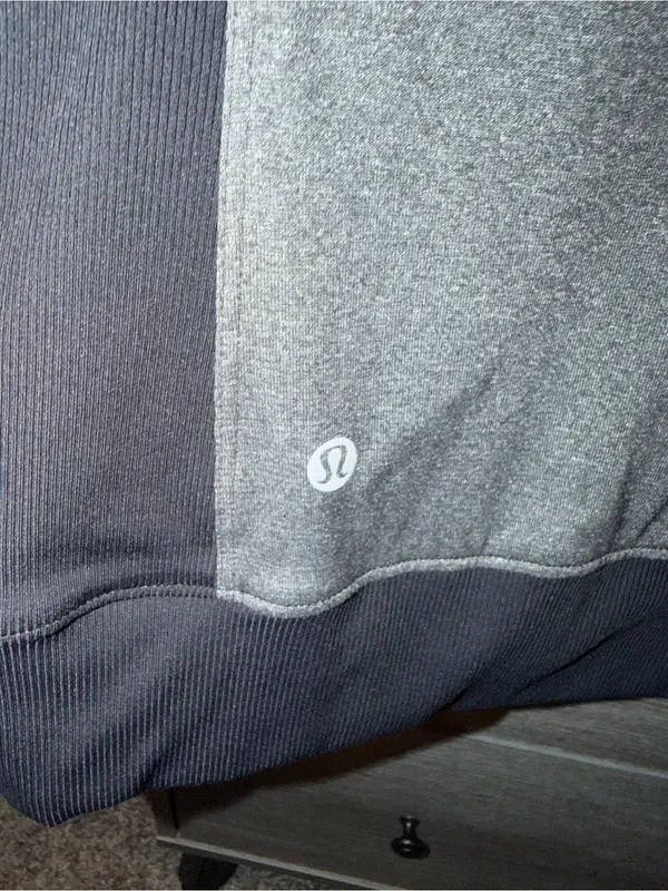 lululemon athletica Black Hooded Zip Dance Studio Reversible Jacket Size 8 - Image 9
