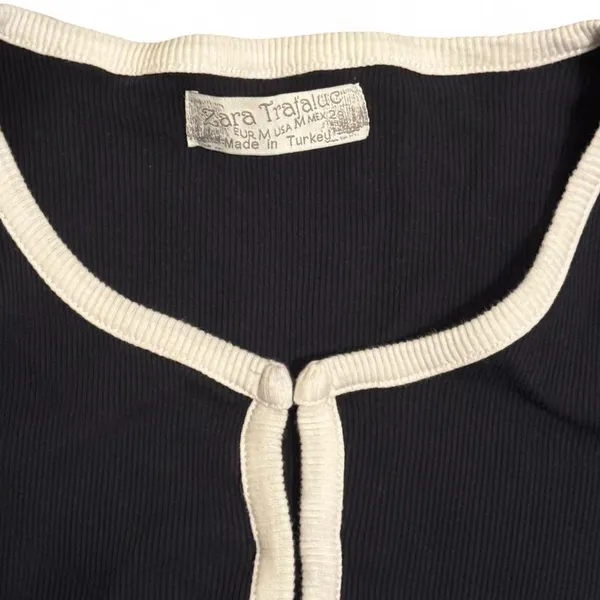 Women’s Shirt ✦ Open To All Offers ✦ Bundle Measurements: Used Excellent Condition Women’s Zara Navy Blue White Casual Business Long Sleeve Medium ——— TAGS ——— #Light #Formal #Casual #Cream #BusinessCasual - Image 4