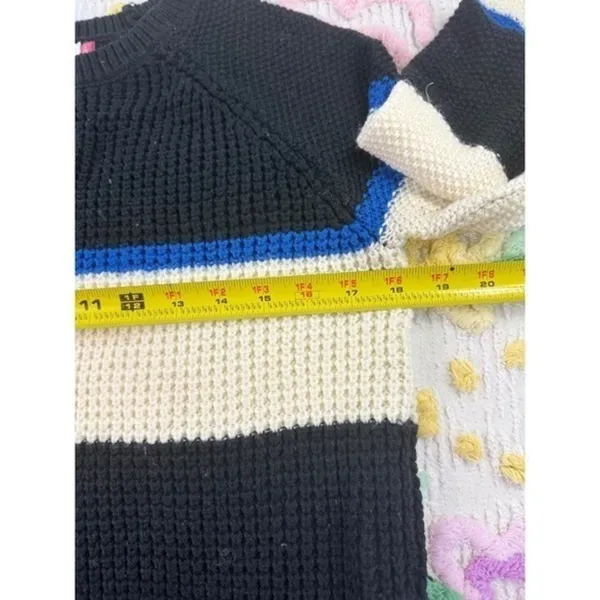 SO Heritage Women's Striped Knit Sweater Size L Black Cream Blue Casual‎ - Image 5